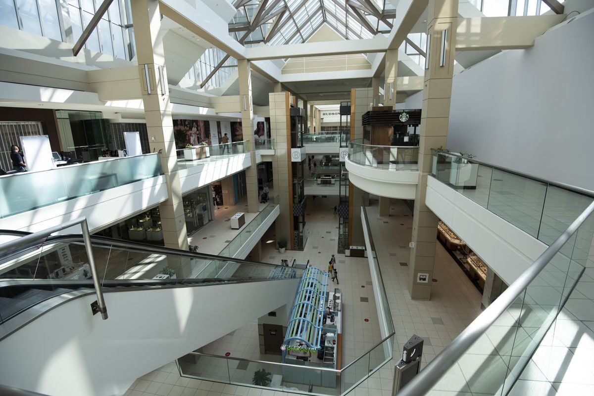 Click to enlarge Bayshore Shopping Centre Ottawa