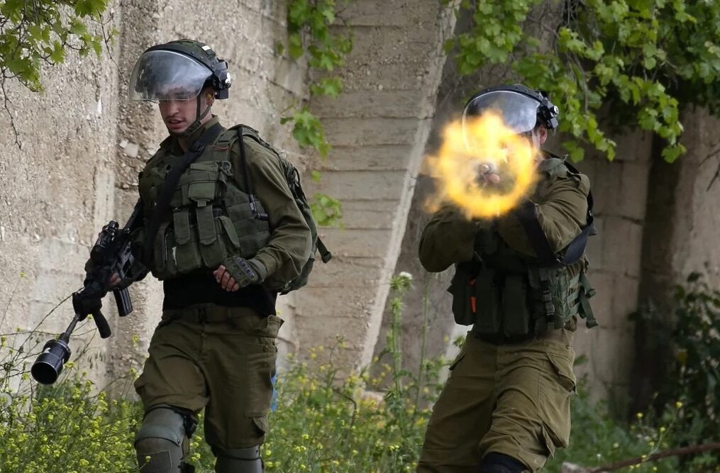 Click to enlarge Israeli forces