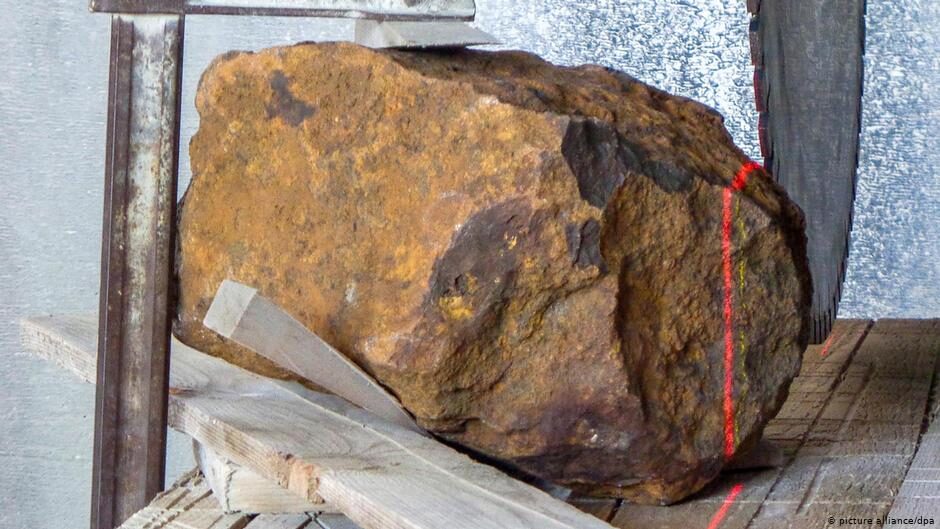 Click to enlarge Meteorite, Blaubeuren