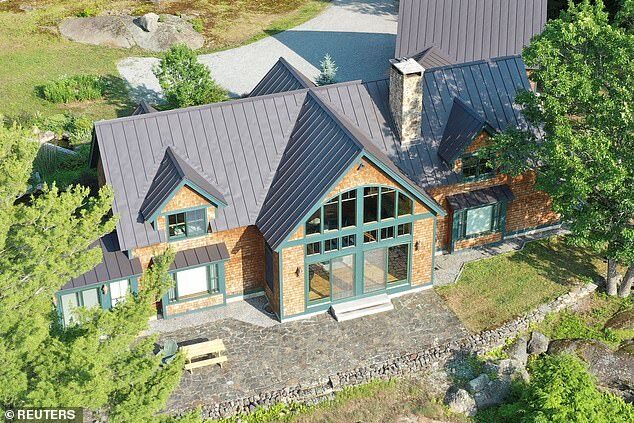 Click to enlarge Maxwell New Hampshire property