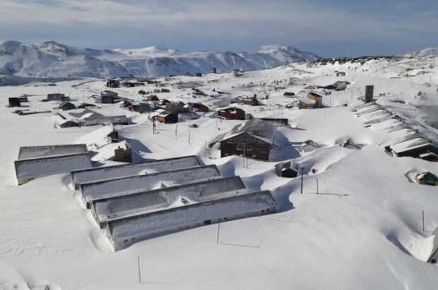 Click to enlarge Copahue and the surrounding village are covered by snow, which reaches seven meters in this Neuquén paradise.