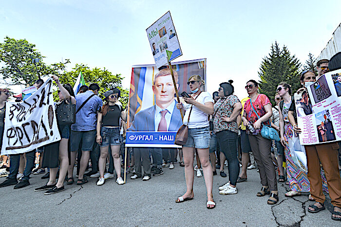 protest signs, picture