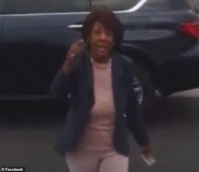 Click to enlarge maxine waters
