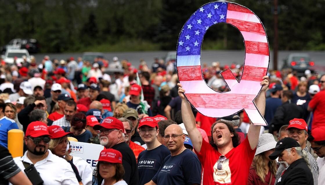 Click to enlarge qanon trump rally
