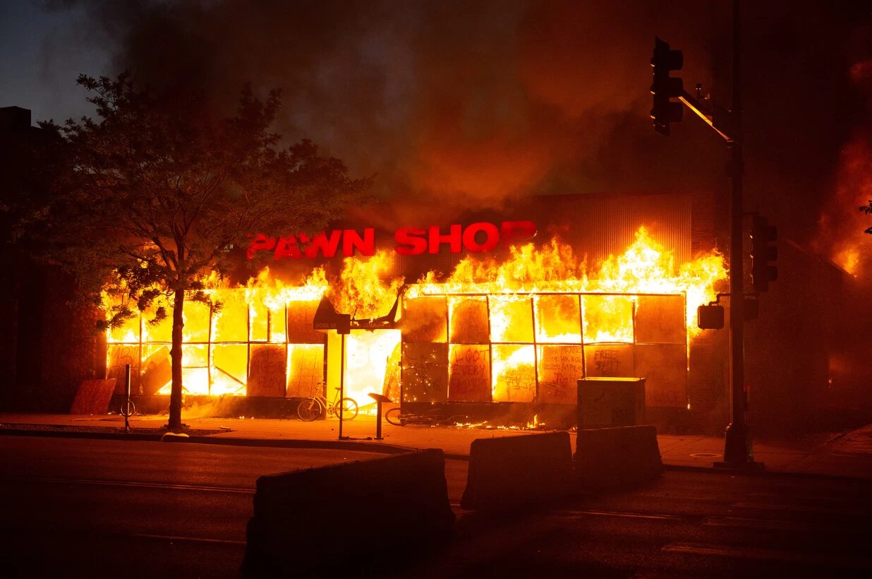 Click to enlarge burning pawn shop minneapolis