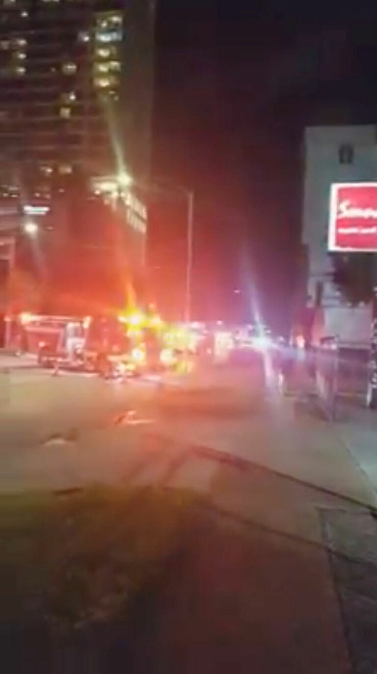 Click to enlarge fire trucks chinese consulate