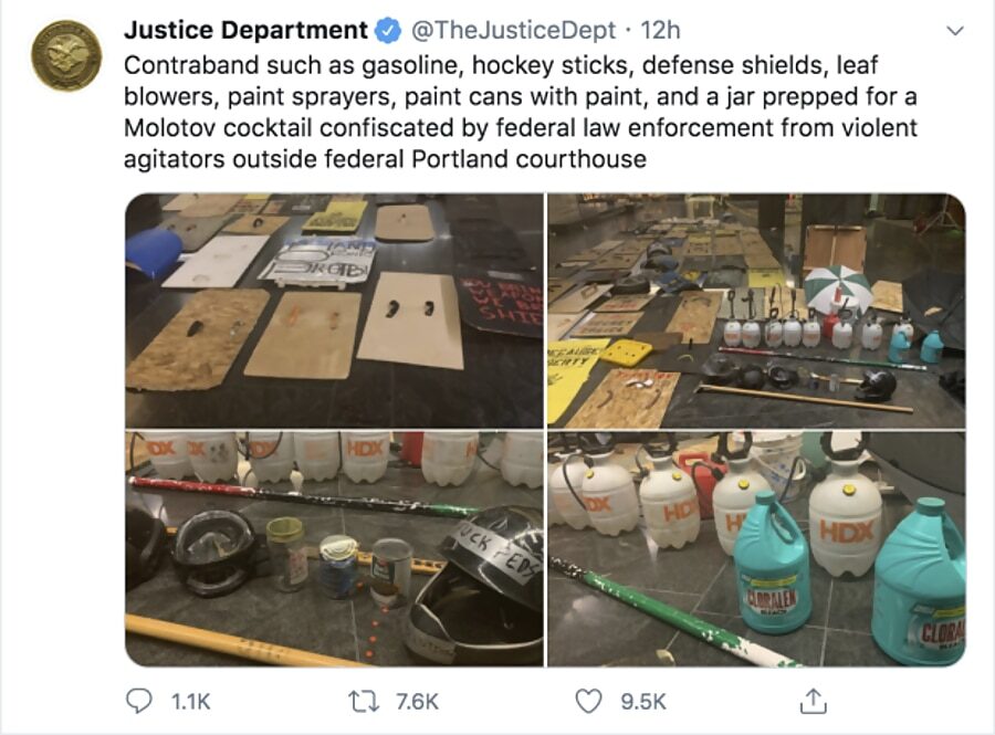 Click to enlarge weapons bombs portland courthouse