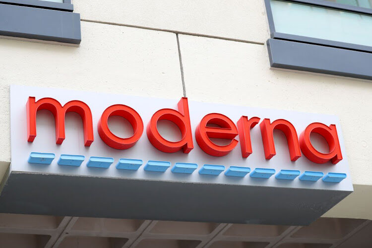 moderna sign