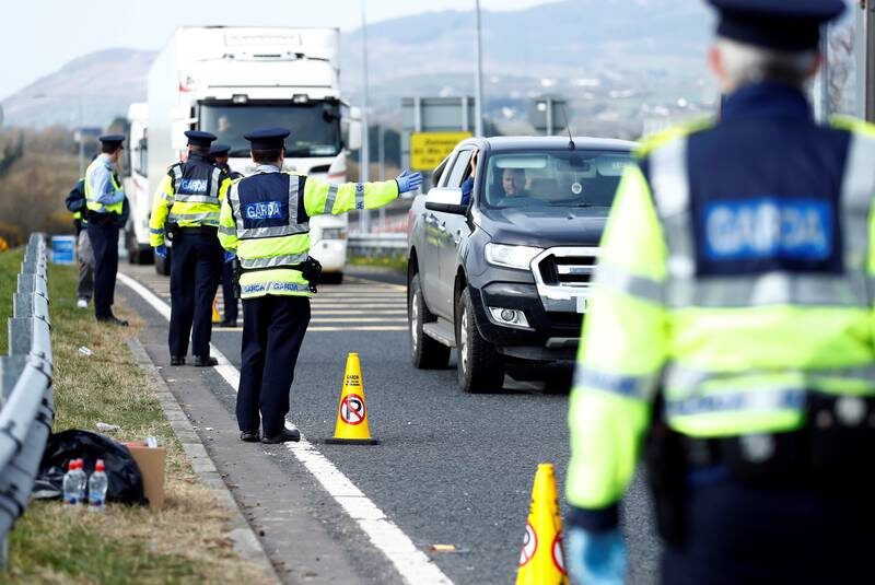 Click to enlarge police ireland checkpoint covid-19