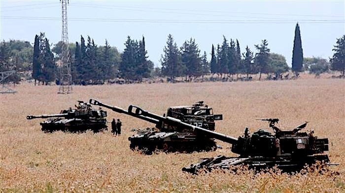 3 howitzers
