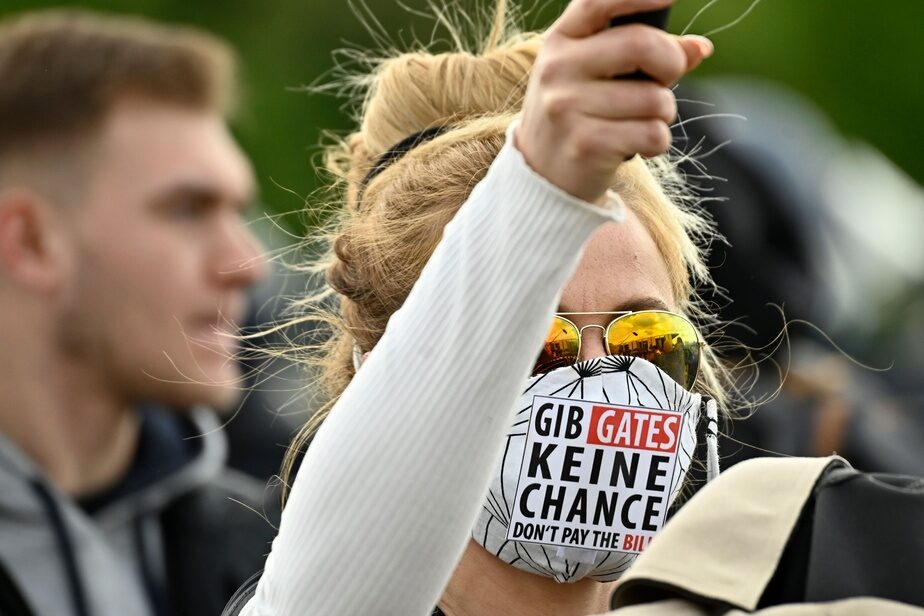 Click to enlarge protest covid-19 germany