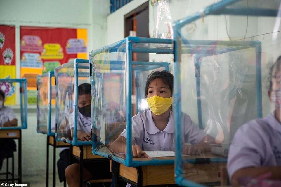 Click to enlarge Thai students