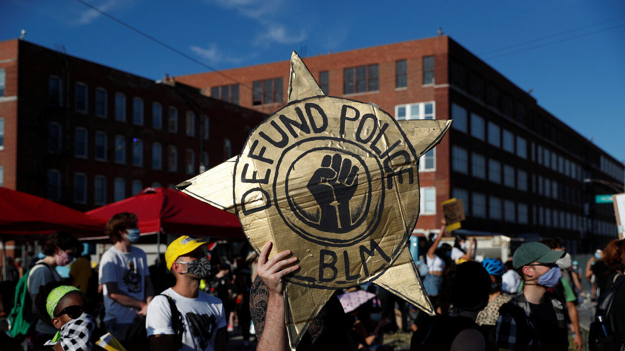 BLM defund police chicago