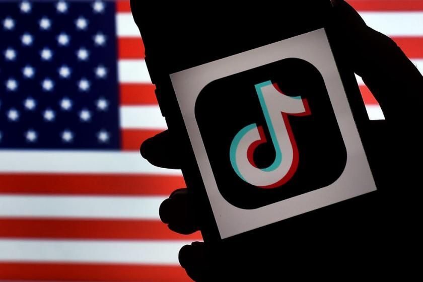 TikTok, American flag, US flag