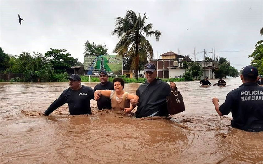 Four shelters have been opened for flood victims in Cihuatlán.