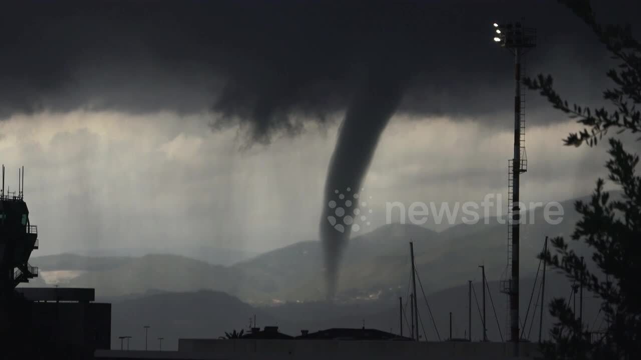 Click to enlarge waterspout