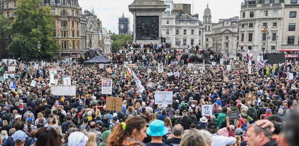 Click to enlarge trafalgar square protest covid-19
