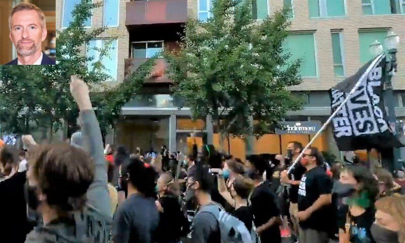 Click to enlarge ted wheeler apartment protest portland