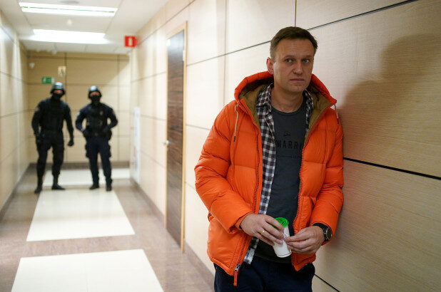 Click to enlarge Navalny