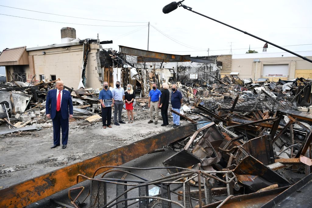 Click to enlarge trump kenosha damage