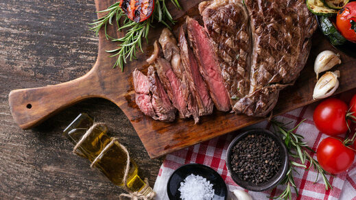Click to enlarge sliced steak