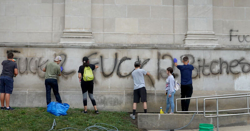 Click to enlarge antifa blm graffiti