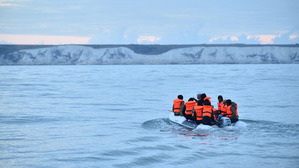 Click to enlarge migrant boat