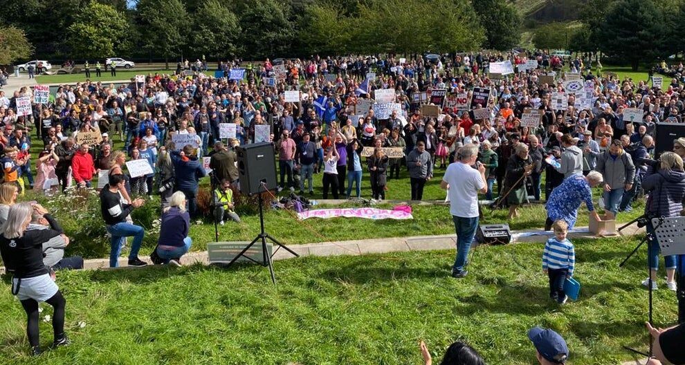 Click to enlarge Edinburgh lockdown protest