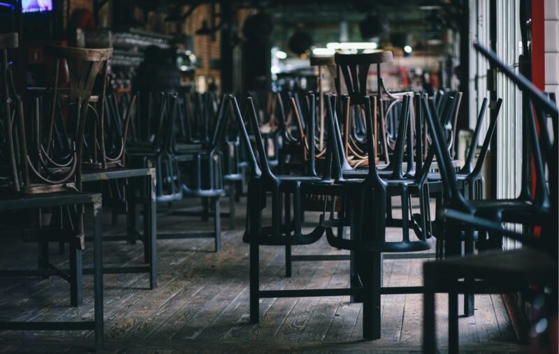 closed restaurant