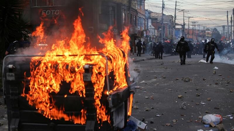 Click to enlarge colombia protest