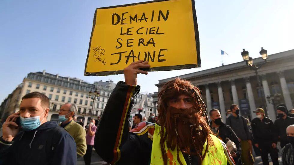 yellow vest gilet jaune