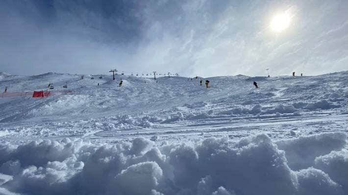 Coronet Peak is in the midst of a three-day spring snow storm with 15cm of fresh snow on Tuesday morning.