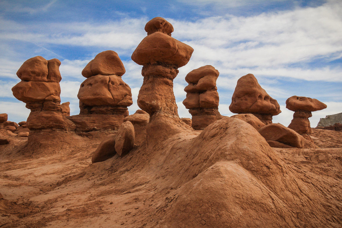 Click to enlarge hoodoos Utah goblin valley