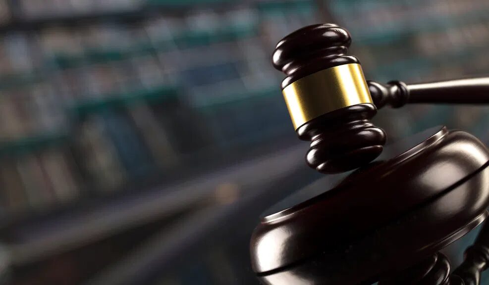 judge gavel law