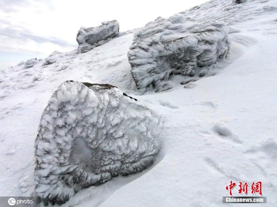 Click to enlarge snow