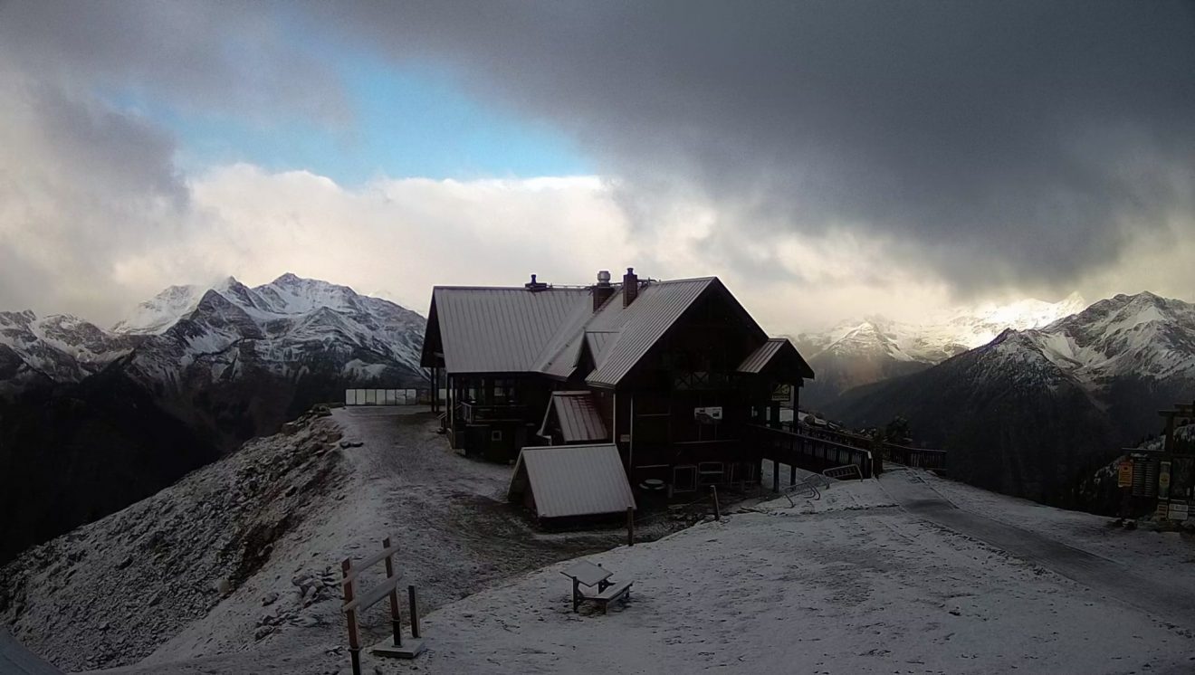 Click to enlarge Kicking Horse