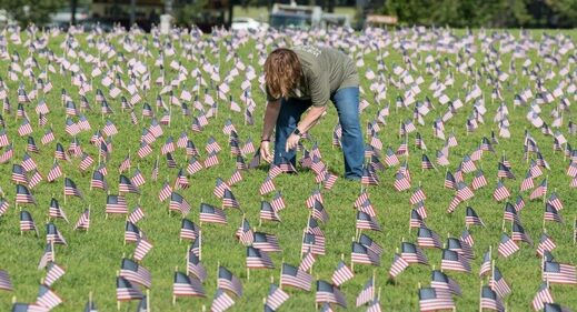 Click to enlarge US miltary suicides deaths