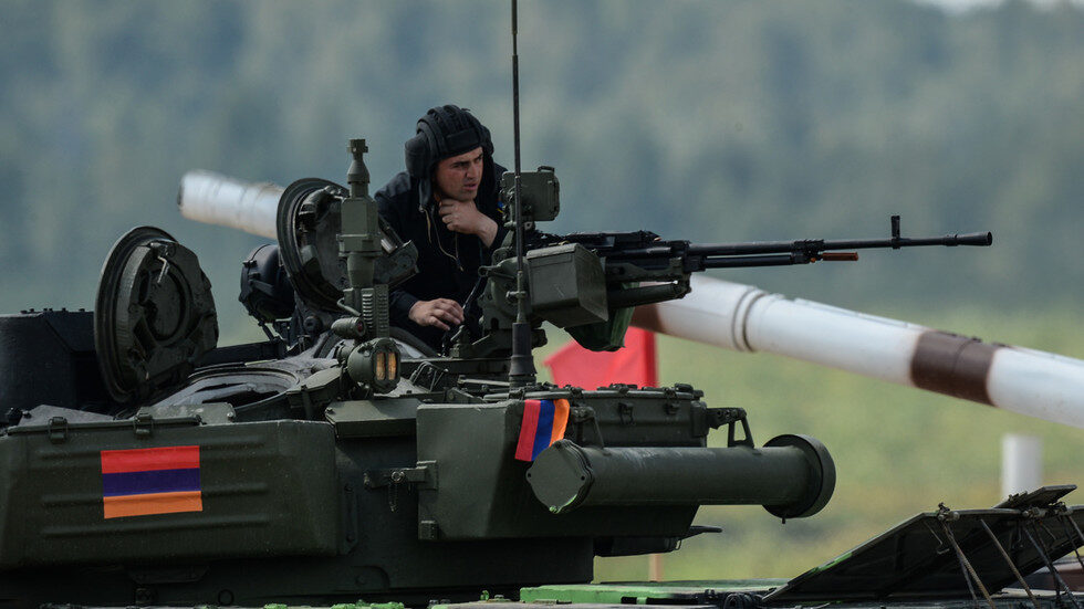 Click to enlarge nkr troop armenia