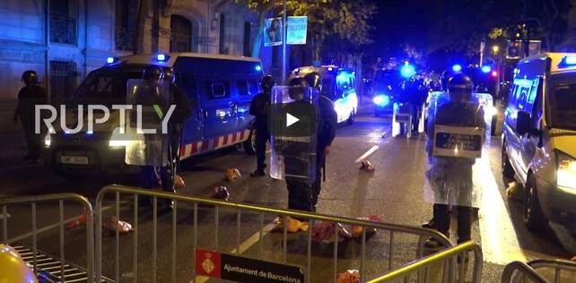 Click to enlarge Barcelona police