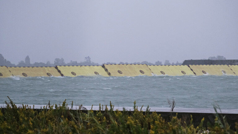 venice flood barrier