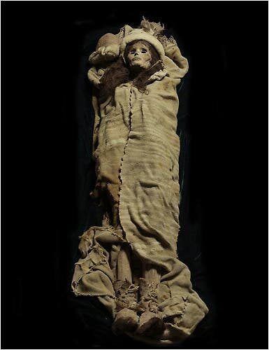 Click to enlarge Xiaohe mummy china