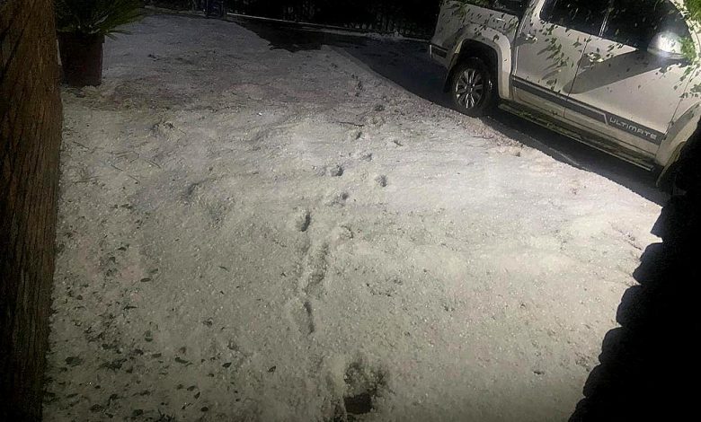 Hail covers the lawn in Ermelo after hailstorm on 1 October.