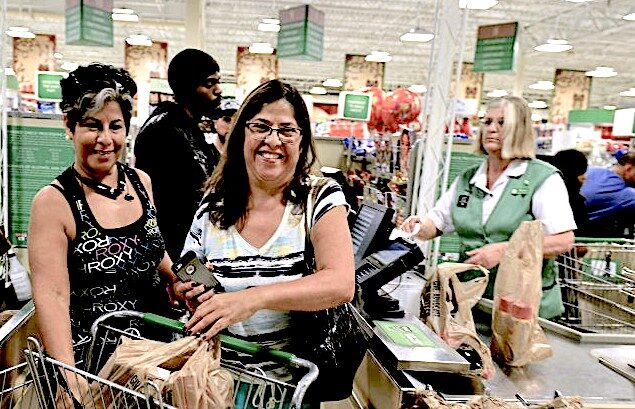 Click to enlarge shoppers