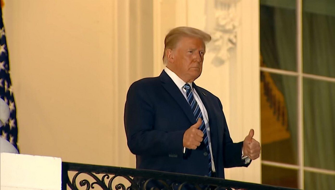 trump thumbs up covid