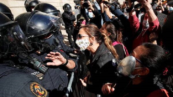 Click to enlarge Barcelona protests