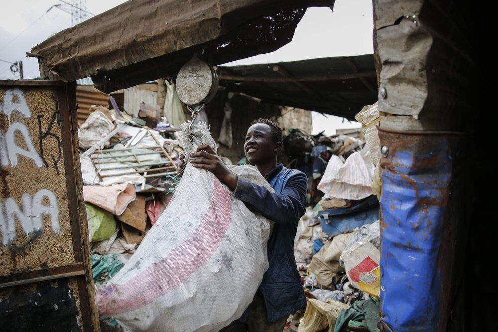Click to enlarge kenya lockdown poverty