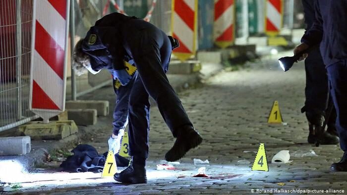 Click to enlarge dresden stab