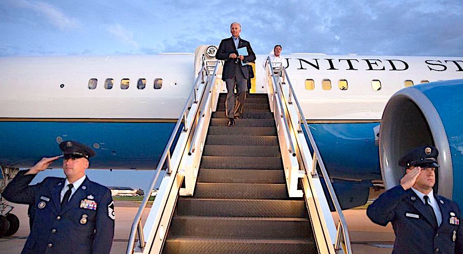 Click to enlarge Biden disembarks
