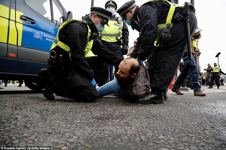 lockdown protest arrest london