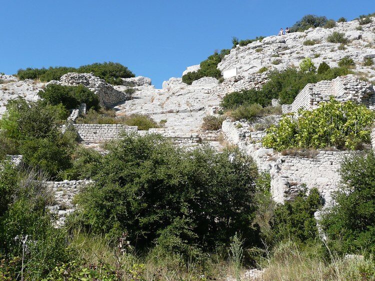 Click to enlarge Ruins of the Barbegal mills.
